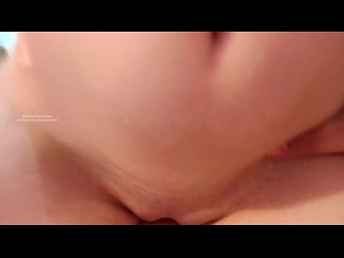 ❤️ Opamning xonasida uxlab yotib, men shunday uyg'ondim ️ Super porno uz.porngifmag-com.ru ❌
