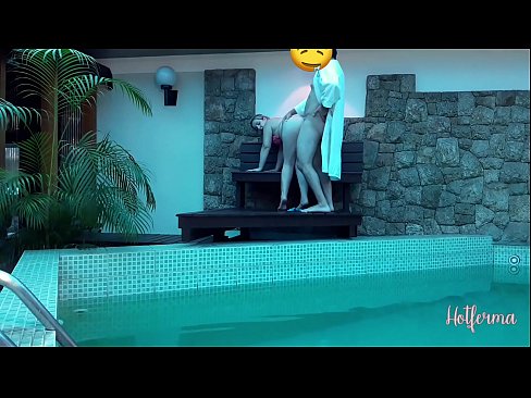 ❤️ Boss xizmatchini hovuzga taklif qiladi, lekin issiqqa qarshi tura olmadi ️ Super porno uz.porngifmag-com.ru ❌