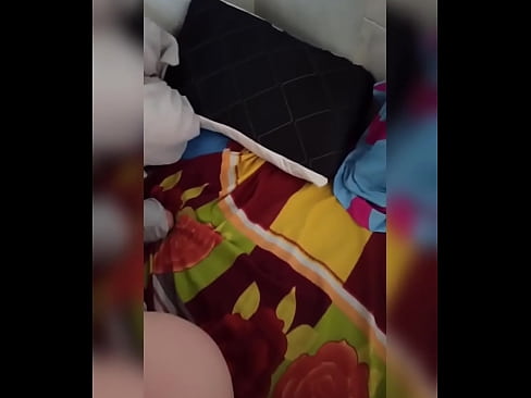 ❤️ Mening xonadoshim uyda yolg'iz qoladi, chunki eri ta'tilga ketadi va men uni sikish va eshagini sut bilan to'ldirish imkoniyatidan foydalanaman ️ Super porno uz.porngifmag-com.ru ❌